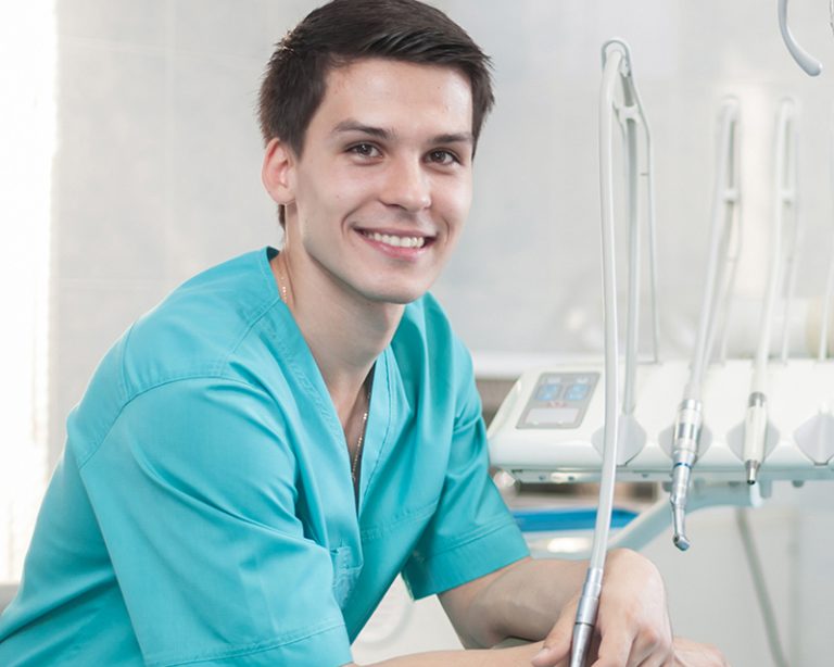 Técnico Auxiliar de Clínica Dental INAFE