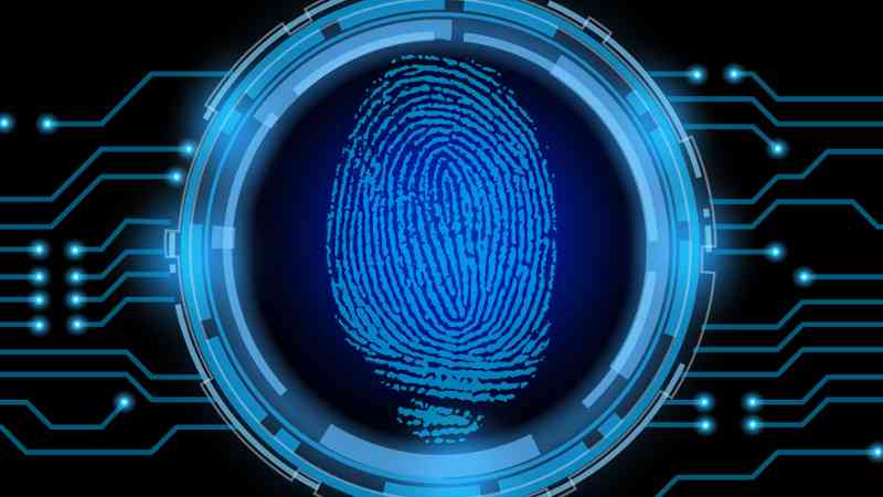 Huella dactilar digital azul sobre interfaz tecnológica, cursos online